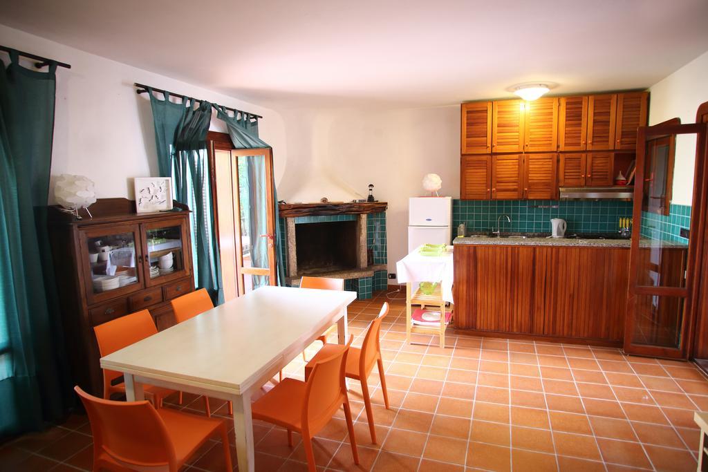 Appartamenti Ideal Isola Rossa Exterior photo